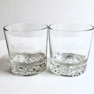 2 Vtg. Crystal heavy bottom Glenlivet Scotch Glasses.In Excellent Condition.